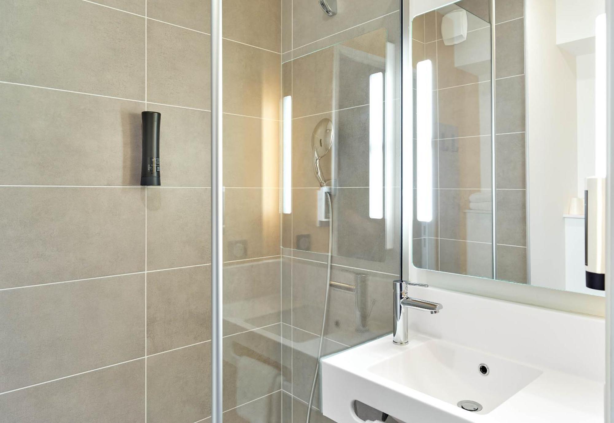 B&B Hotel Paris Clichy-Sous-Bois 3 Etoiles Exteriér fotografie